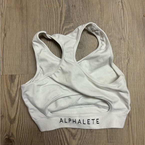 Alphalete Sports Bra - Picture 1 of 5